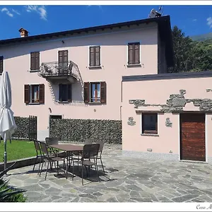  Hébergement de vacances Azalea Di Gigliola Ziello - 